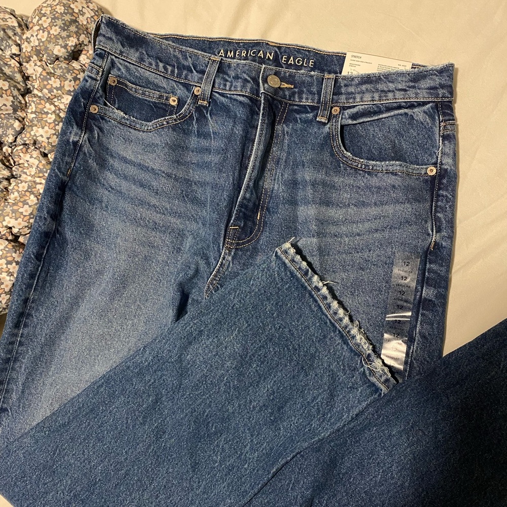 NWT American Eagle Super High-Rise Straight Jeans